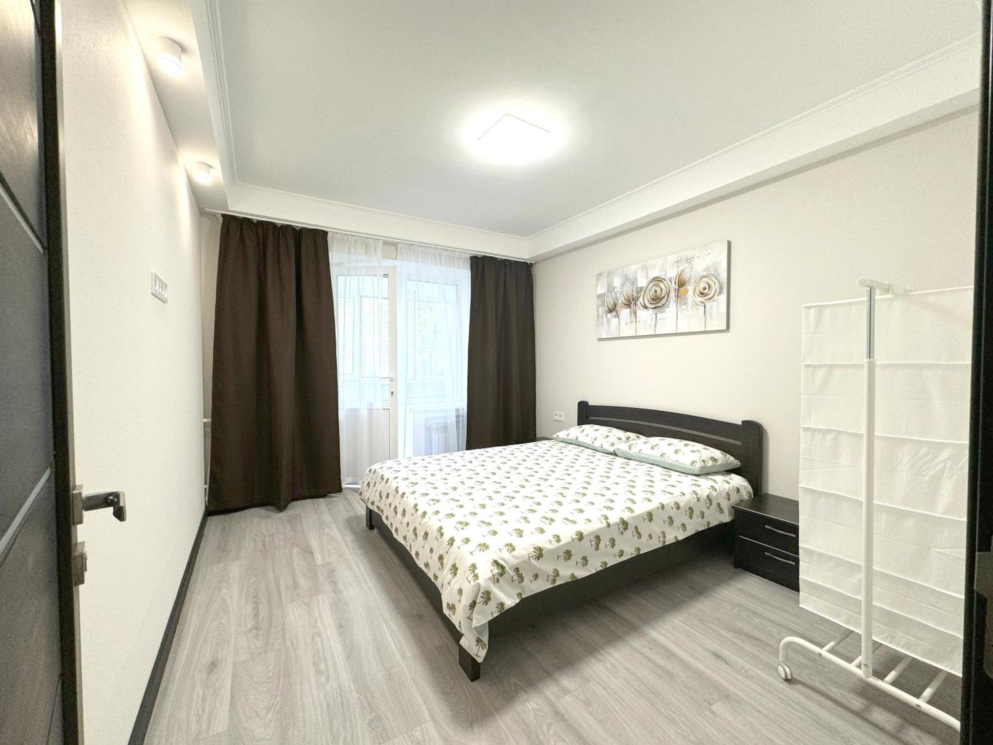 Artal Apartment On Obolonskyi Avenue 16 Kiew Exterior foto